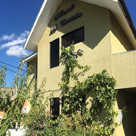 Hostal Del Turista 탈카 외부 사진